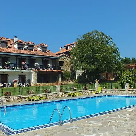 Hotel Complejo Rural El Pomar