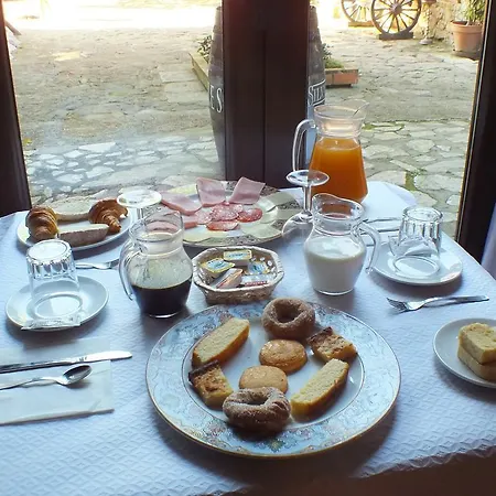 Complejo Rural El Pomar Hotel