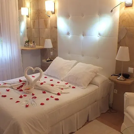 Complejo Rural El Pomar Hotel 2*