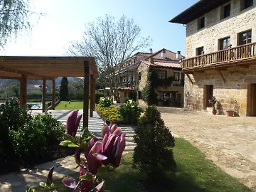 Hotel Complejo Rural El Pomar Comillas